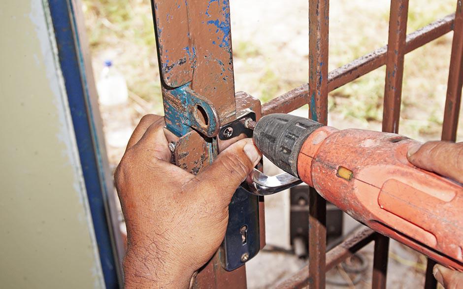 changer serrure porte Le Chesnay